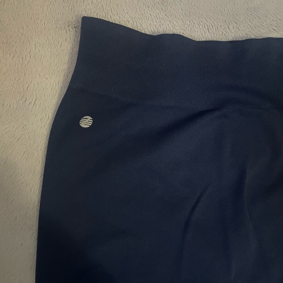 Seamless Zella Leggings - Picture 3 of 4